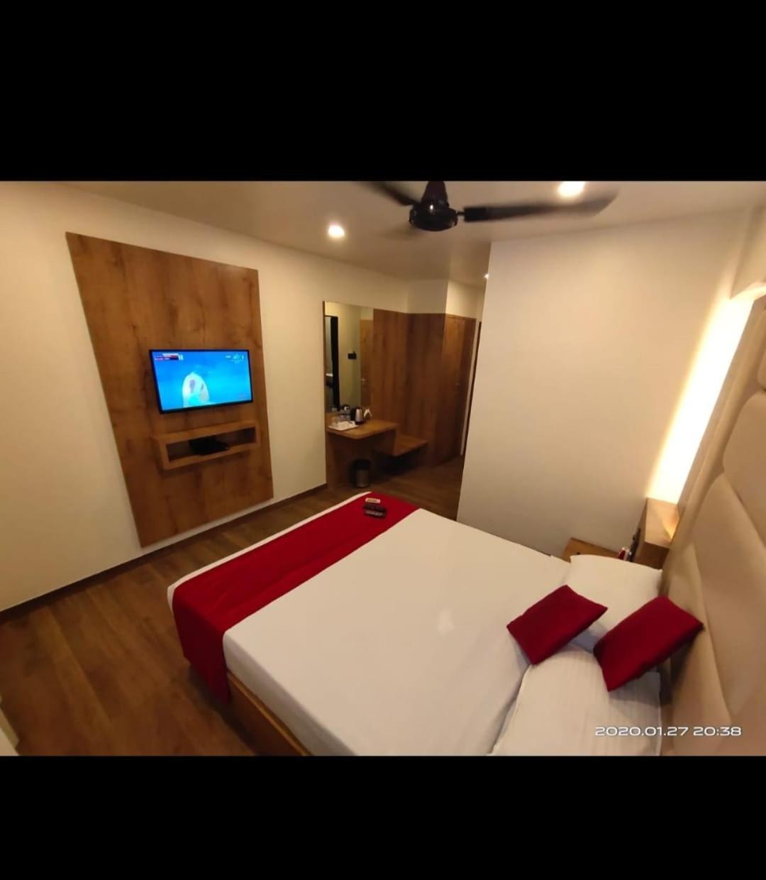 Hotel Heritage Dakshin Nova Bombaim Exterior foto